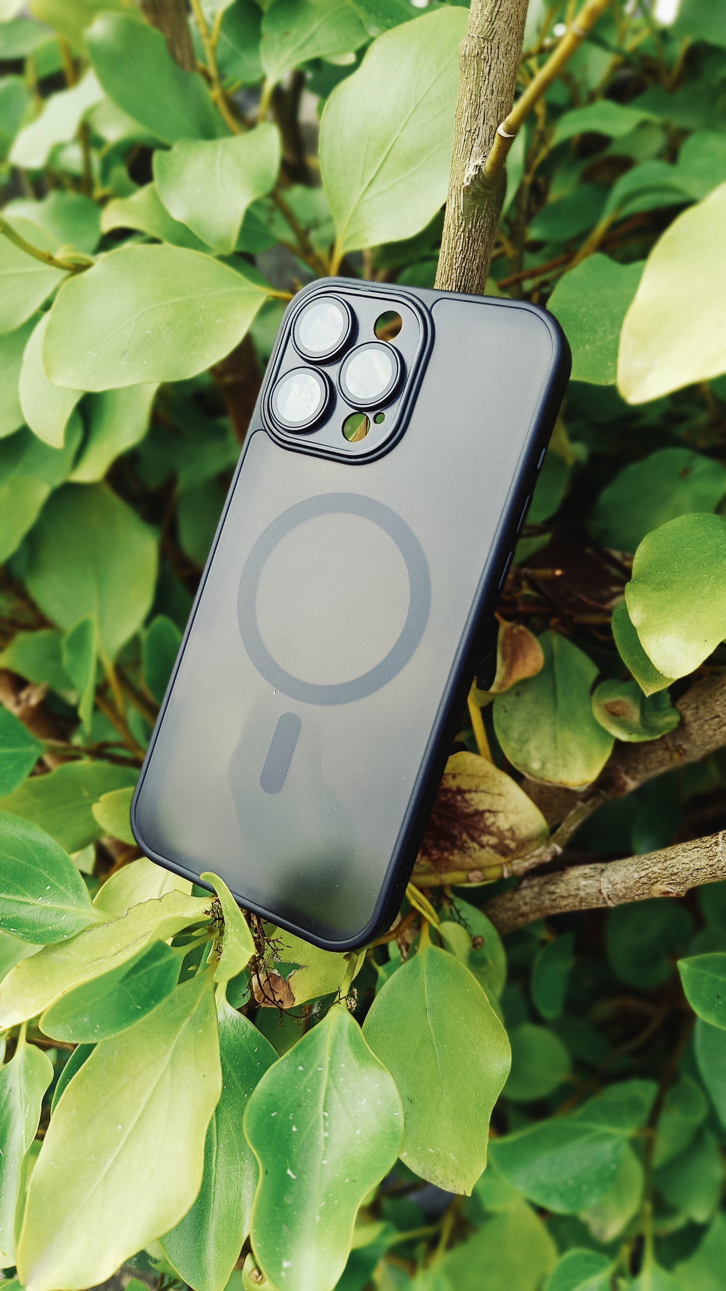 iPhone 16 Pro Max Phone Case with Magsafe - Black Glanz