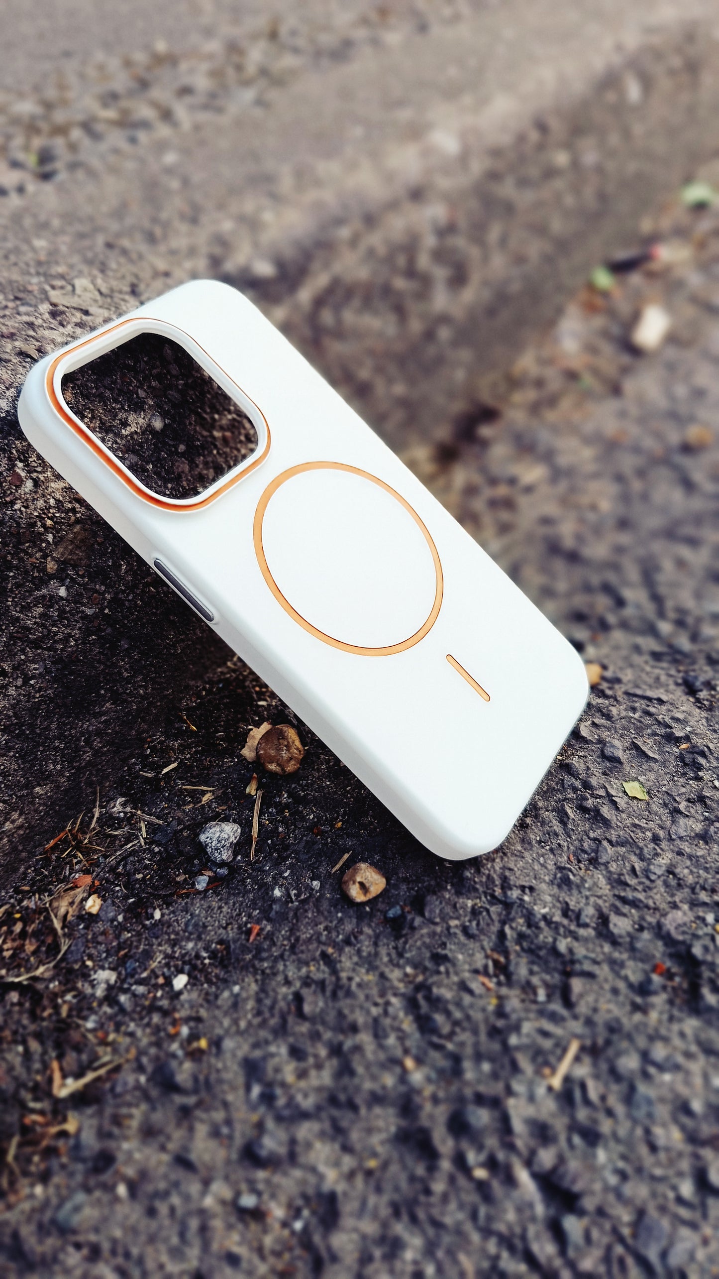 iphone 15 Pro Ultra thin Protective Case - Orange Ring